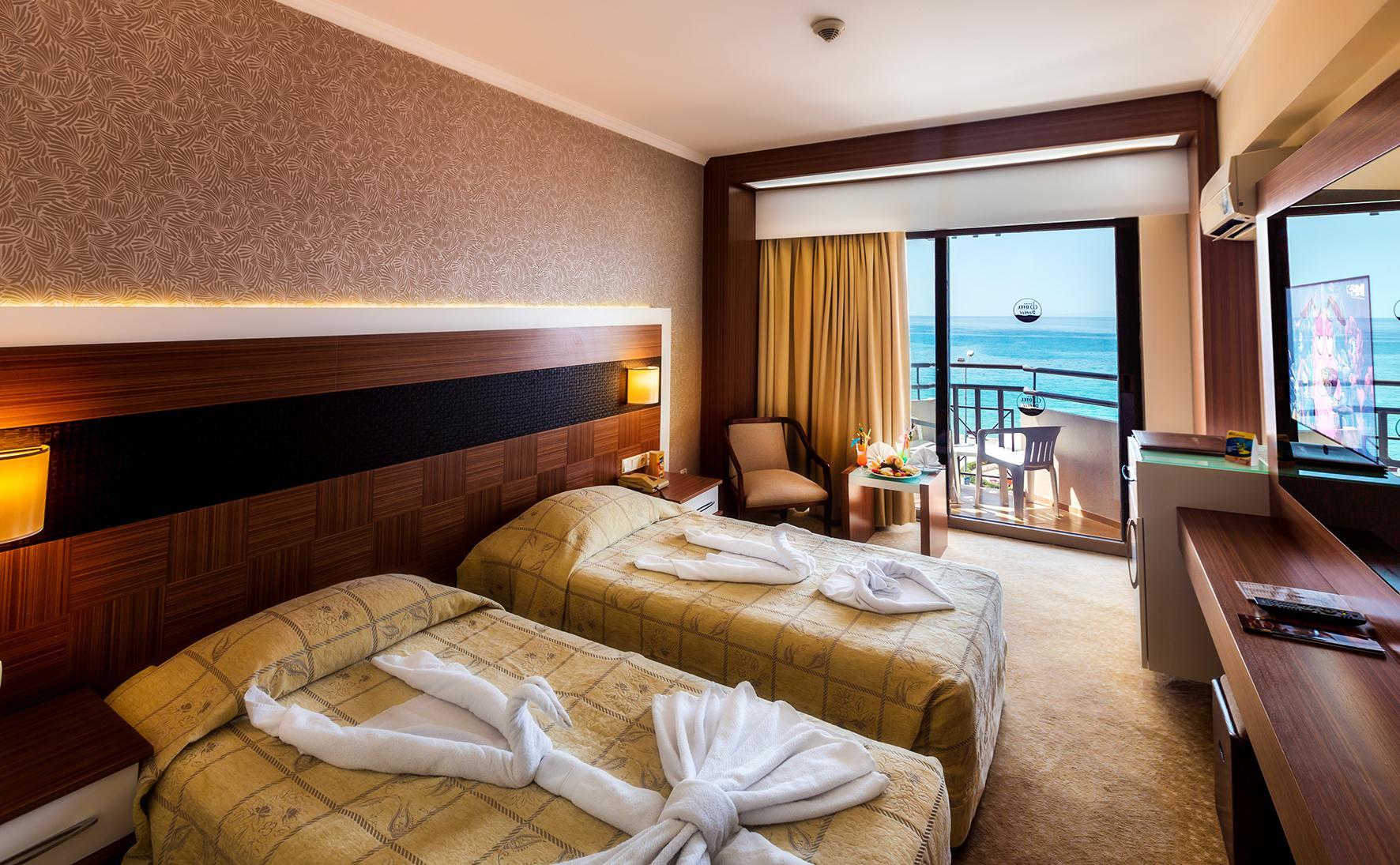 Derici Hotel Kusadası Eksteriør bilde